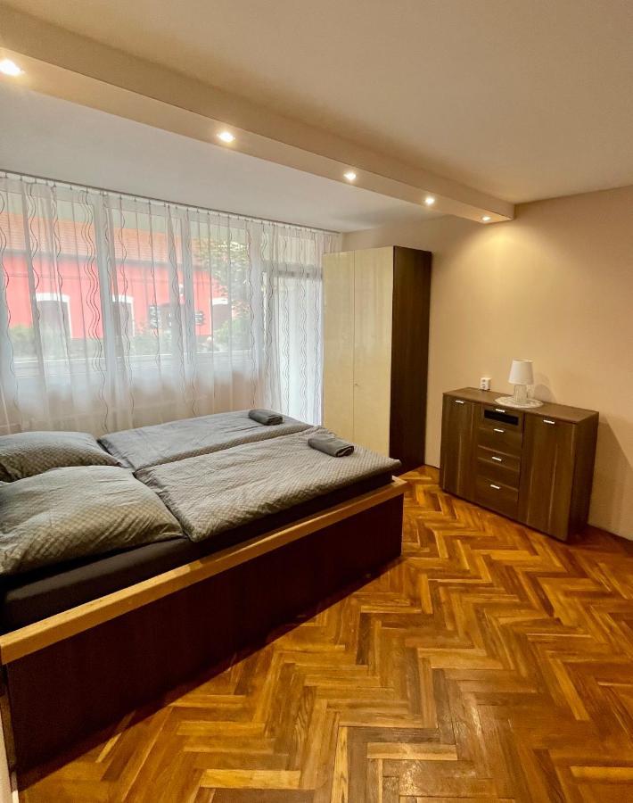 Apartman Vs Františkovy Lázně Екстериор снимка